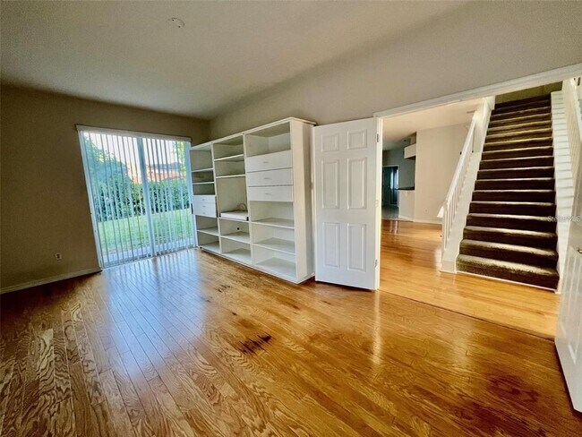 Photo - 1831 Abbots Hill Dr