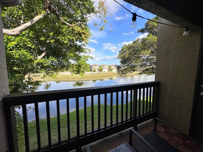 Photo - 225 SW 113th Way Unit Apt 225 in Fairway Greens