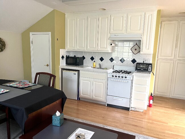 Photo - 1011 Mesquite Dr