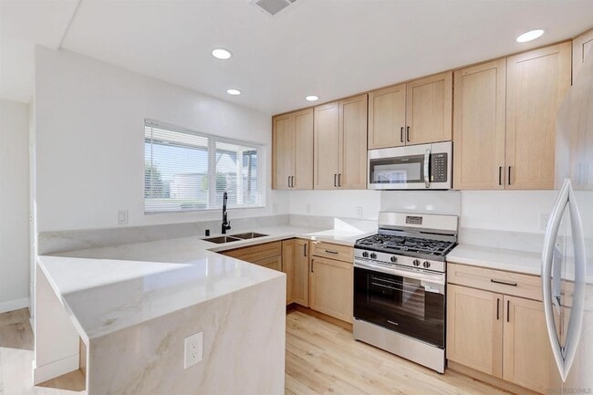 Photo - 503 Prescott Ave Condo