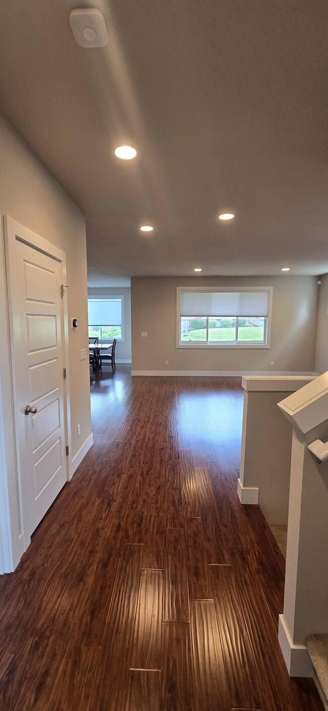 Photo - 11448 80th Pl S
