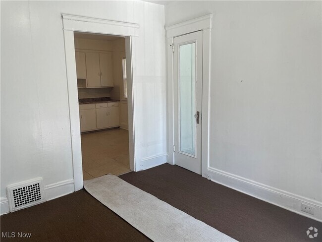 Building Photo - 843 Rondel Rd Unit 2 Rental