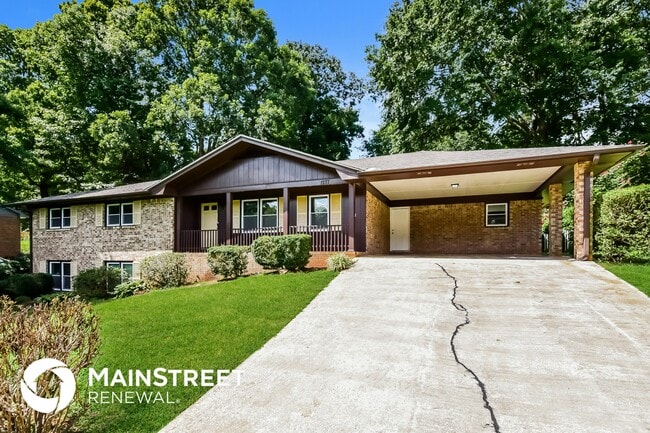 Building Photo - 1277 Scenic Way SW