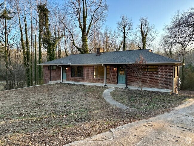 Building Photo - 741 Barron Dr Unit B Rental