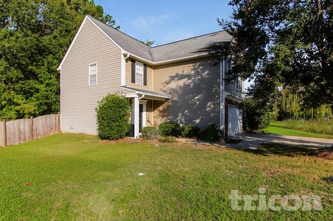 Photo - 428 Robins Egg Dr