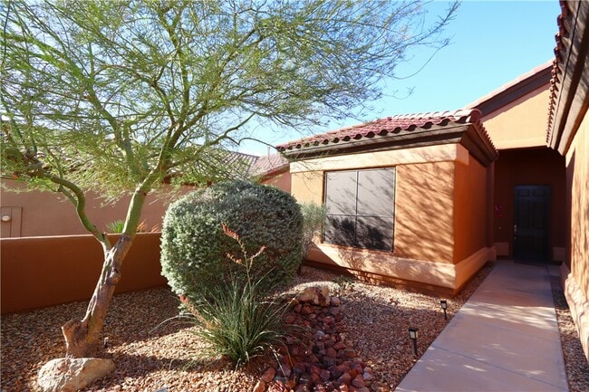 Photo - 2885 Esmerelda Dr