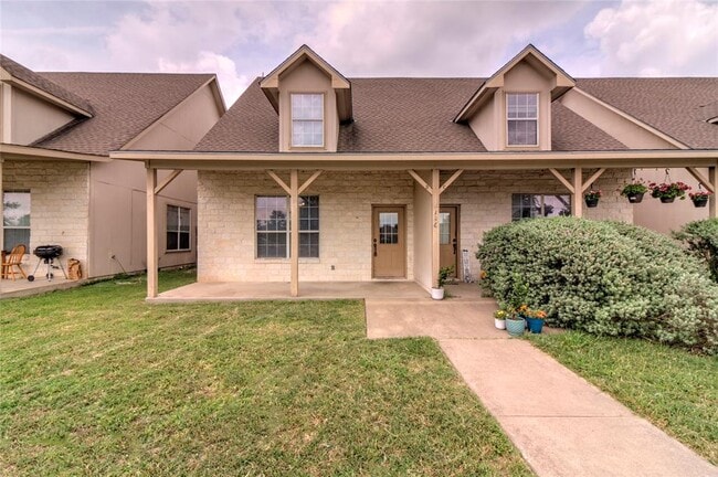Building Photo - 126 Sandstone Dr