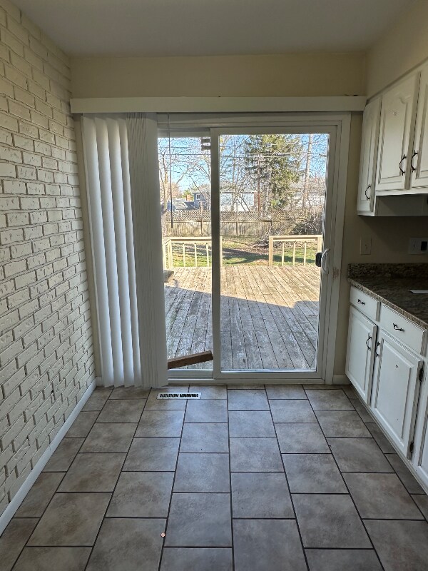 Photo - 6902 Ardelle Dr