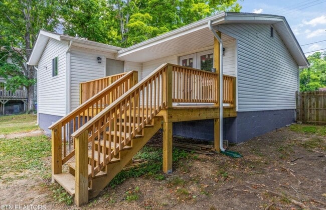 Photo - 401 N Kingston Ave