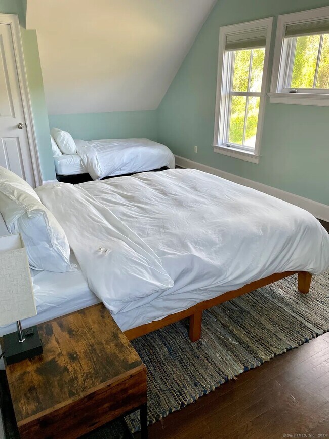 Photo - 34 Knibloe Hill Rd