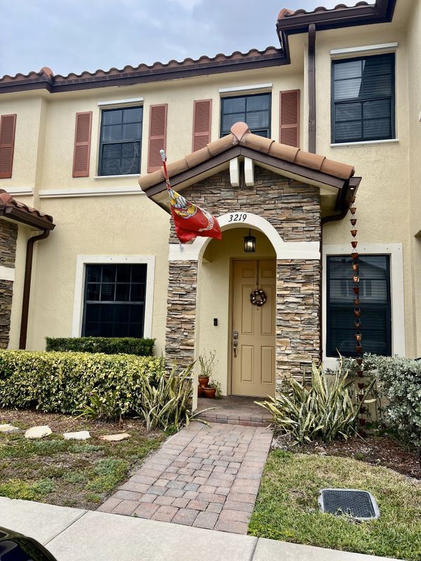 Photo - 3219 SE 5th St Townhome