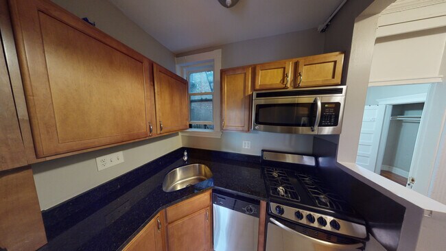 Photo - 65 Burbank St