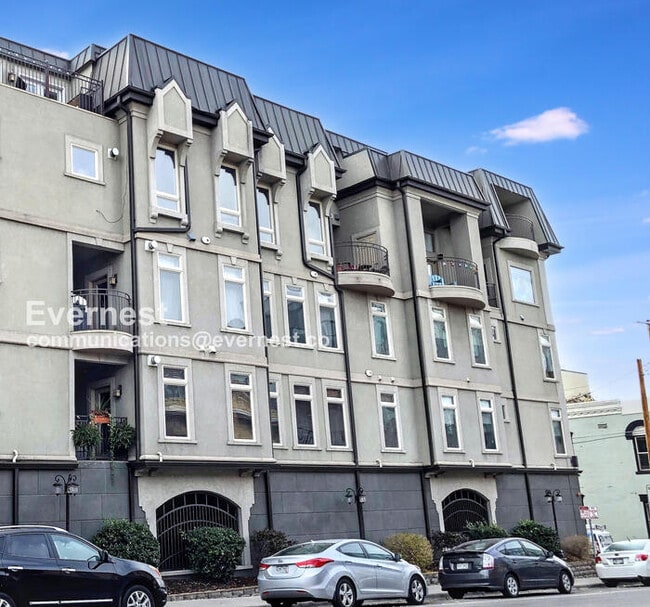 Building Photo - 1080 E 13th Ave Rental