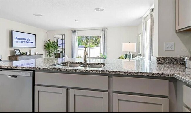 Photo - 528 Zinfandel Dr