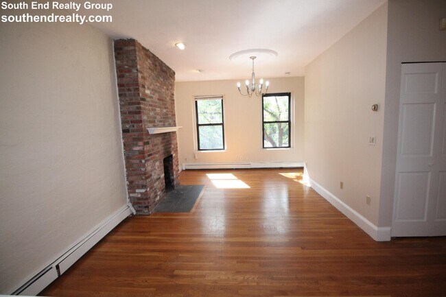 Photo - 11 Worcester St Unit #2