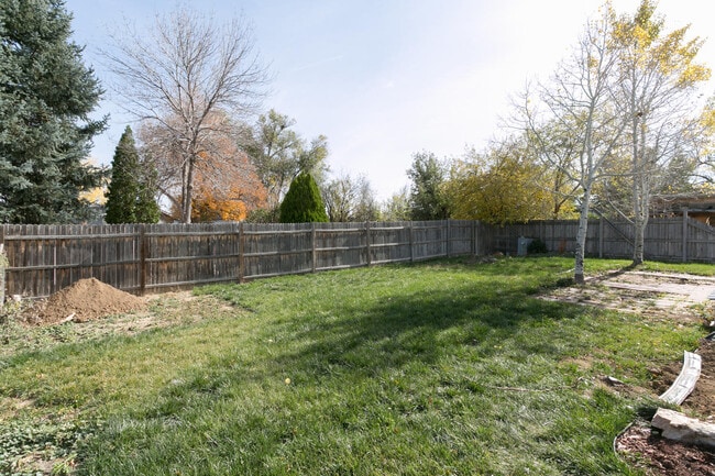 Photo - 1107 Glen Dale Ct