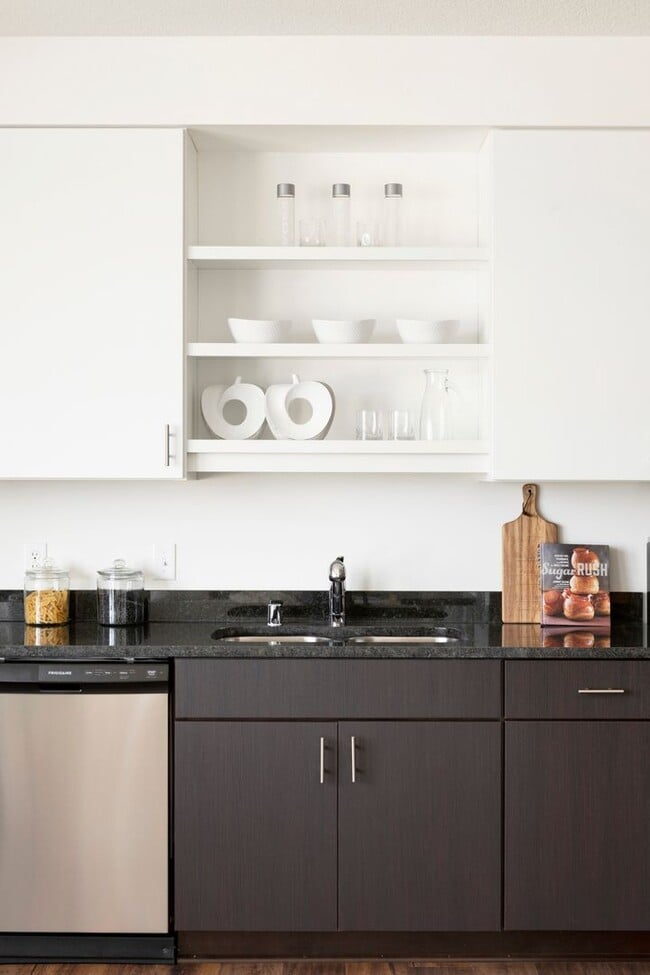 Photo - Rym Apartments
