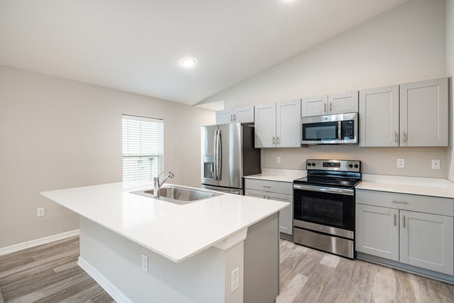 Photo - 13011 Pennybrook Dr