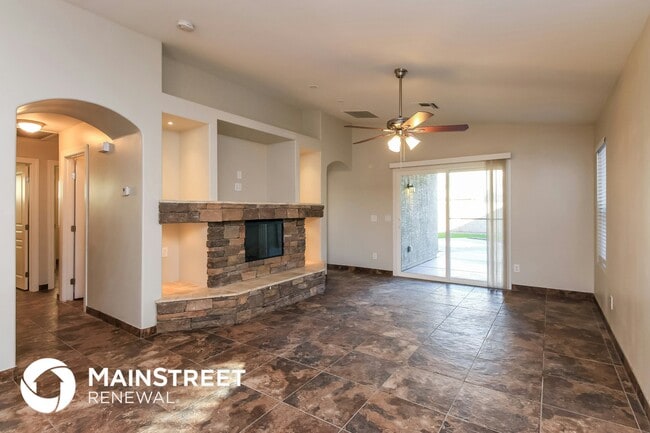 Photo - 1634 W La Salle St