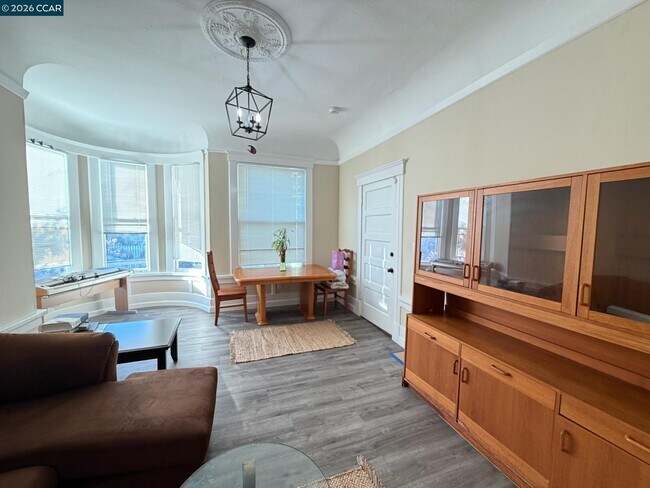 Photo - 529 Carolina St Unit Apt#2