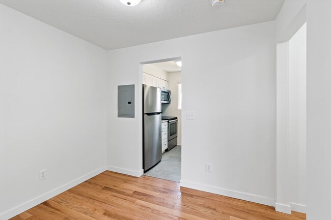 Photo - 1608 W 8th Ave Unit 302