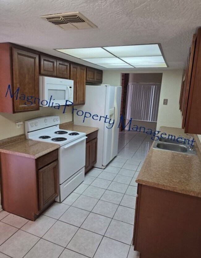 4231 S Lake Orlando Pkwy