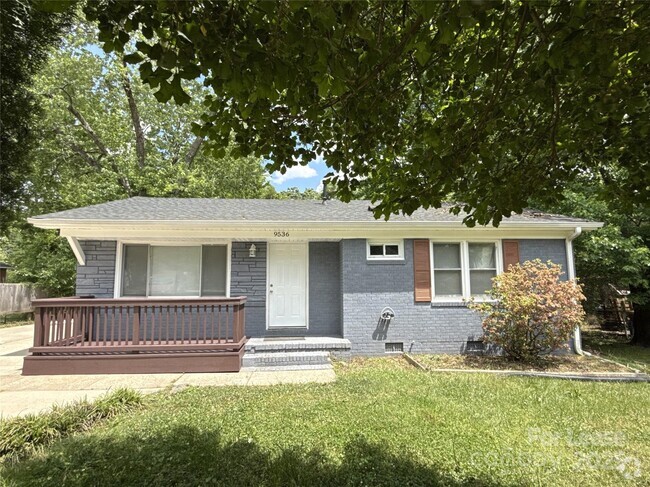 Building Photo - 9536 Trinity Rd Rental
