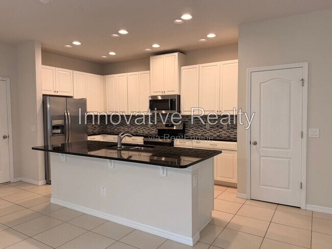 67 Delacorte Wy