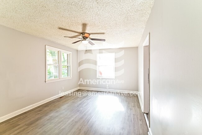 Photo - 2210 Corning Rd