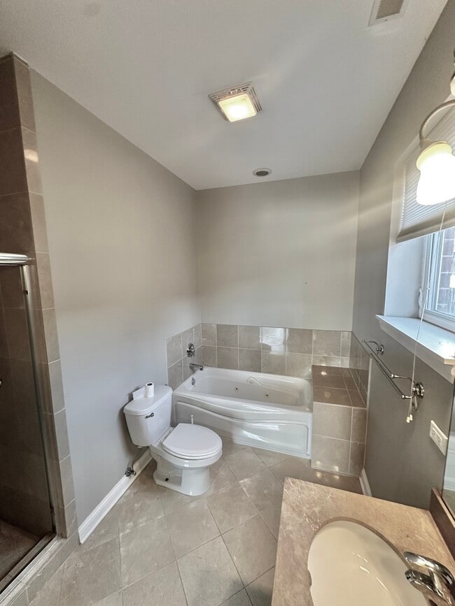 Photo - 7544 W Belmont Ave