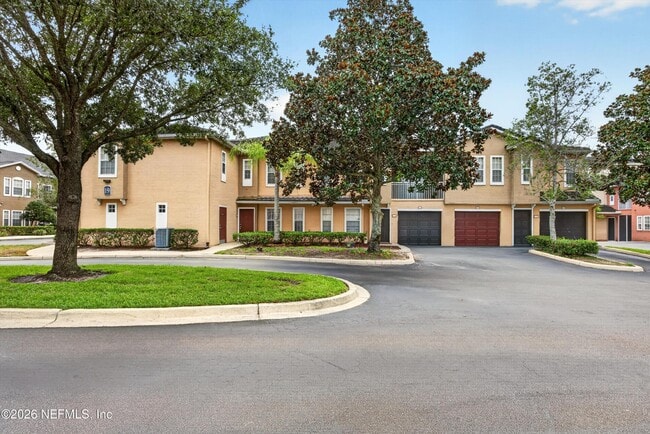 Building Photo - 10075 GATE N Pky Unit 1905