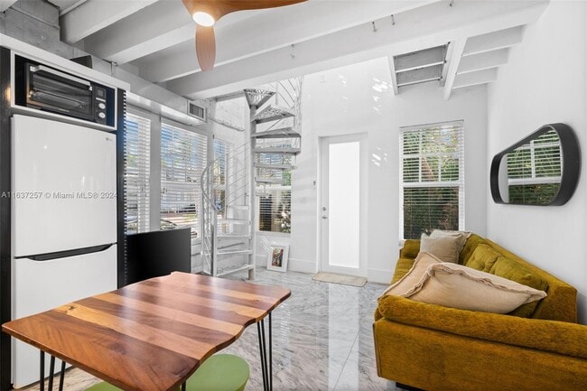 Photo - 739 2nd St Unit o