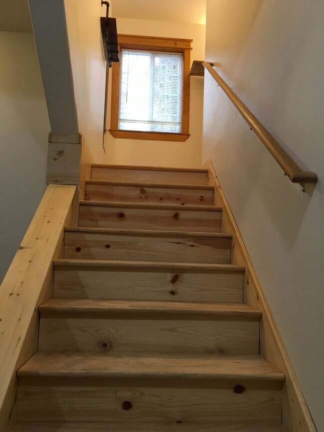 Deschutes River Woods STUDIO! Rental House Rental in Bend, OR