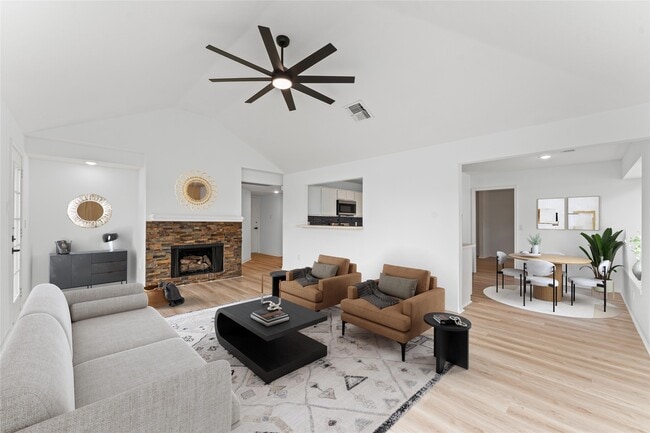 Photo - 17527 Hamilwood Dr