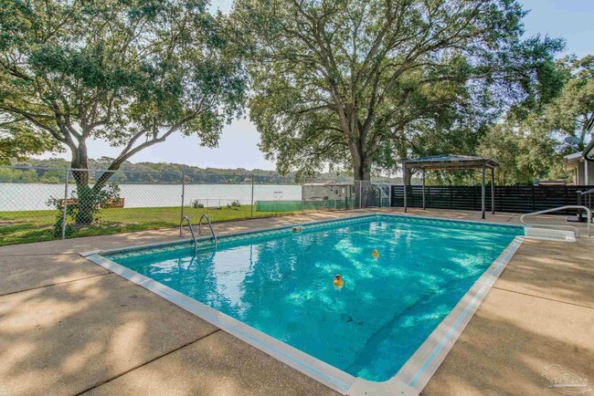 Photo - 5894 W Shore Dr