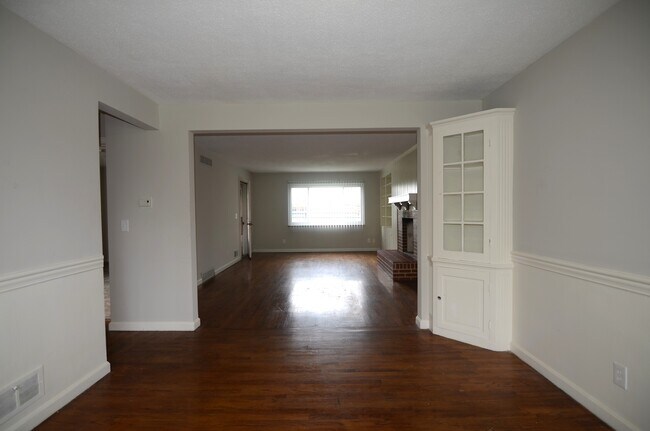 Photo - 3982 Longford Dr Unidad 2