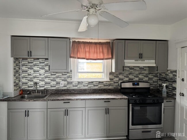 Photo - 23 Leick Ave Apartment Unit 2