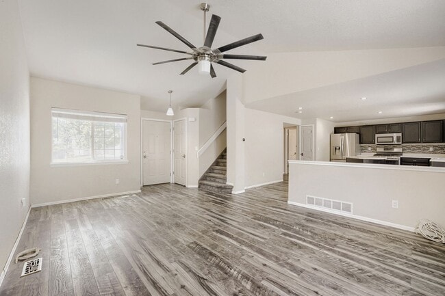 Photo - Evolve Real Estate: Meticulously Upgraded 4 Bed 3.5 bath Entertainers Dream - Available NOW!