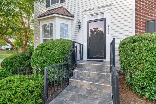 Photo - 9707 Mallard Glen Dr