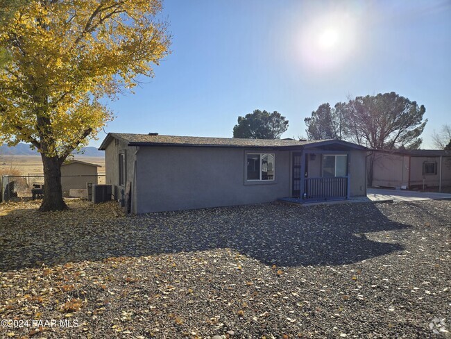 Building Photo - 6201 N Cattletrack Rd Rental