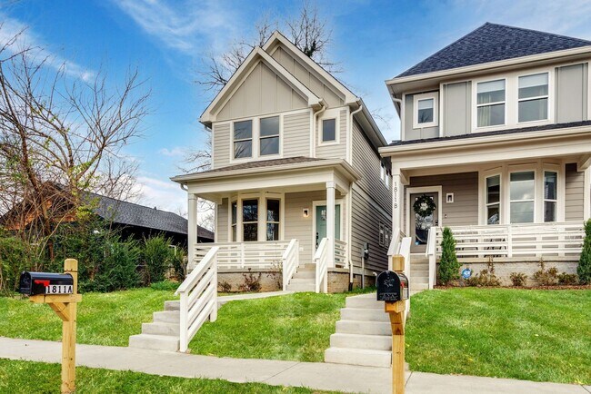 Photo - Stunning 3BE/2.5BA in the SHELBY PARK area! Easy DOWNTOWN access!