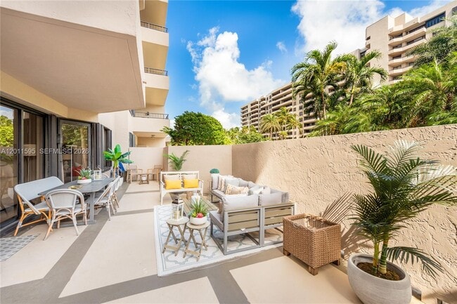 Photo - 201 Crandon Blvd Unidad 138