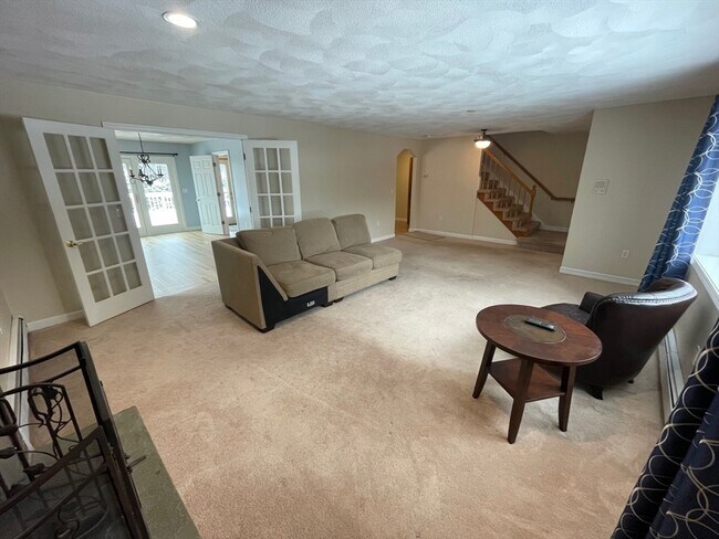 Photo - 4 Indiana Ave