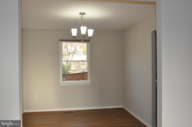 Photo - 9705 Glen Ave