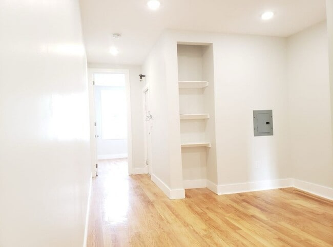 Photo - 407 61st St Apartment