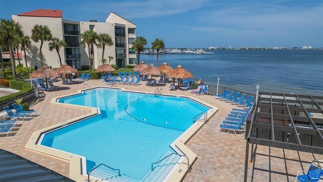 5736 Del Sol Blvd Unit 254