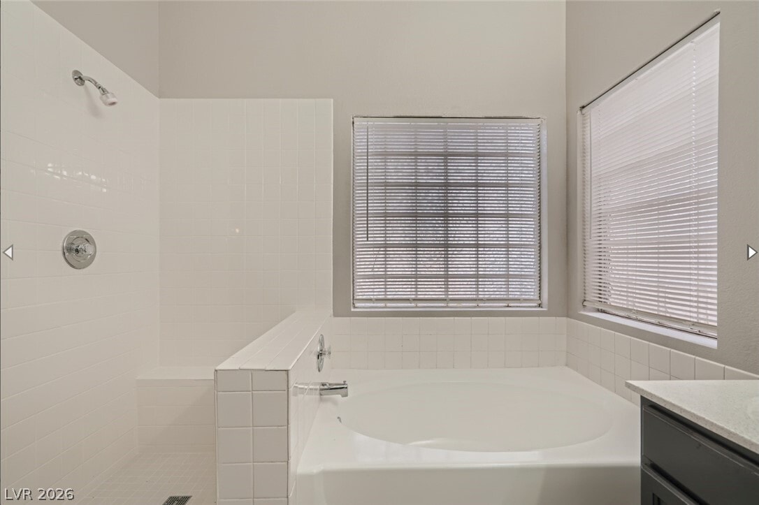 Photo - 401 Carlton Kay Pl