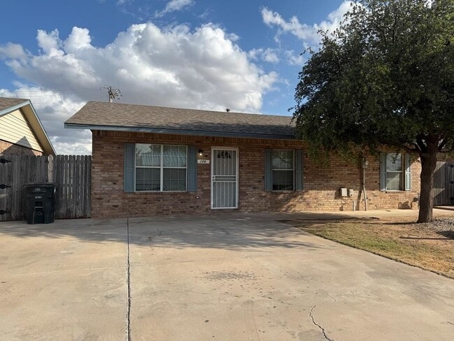 Photo - 106 Blue Dr
