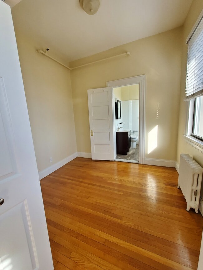Photo - 1470 Beacon St Unit 31