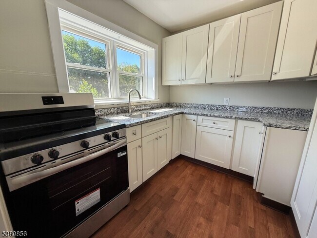 Photo - 59 N Main St Unidad 3